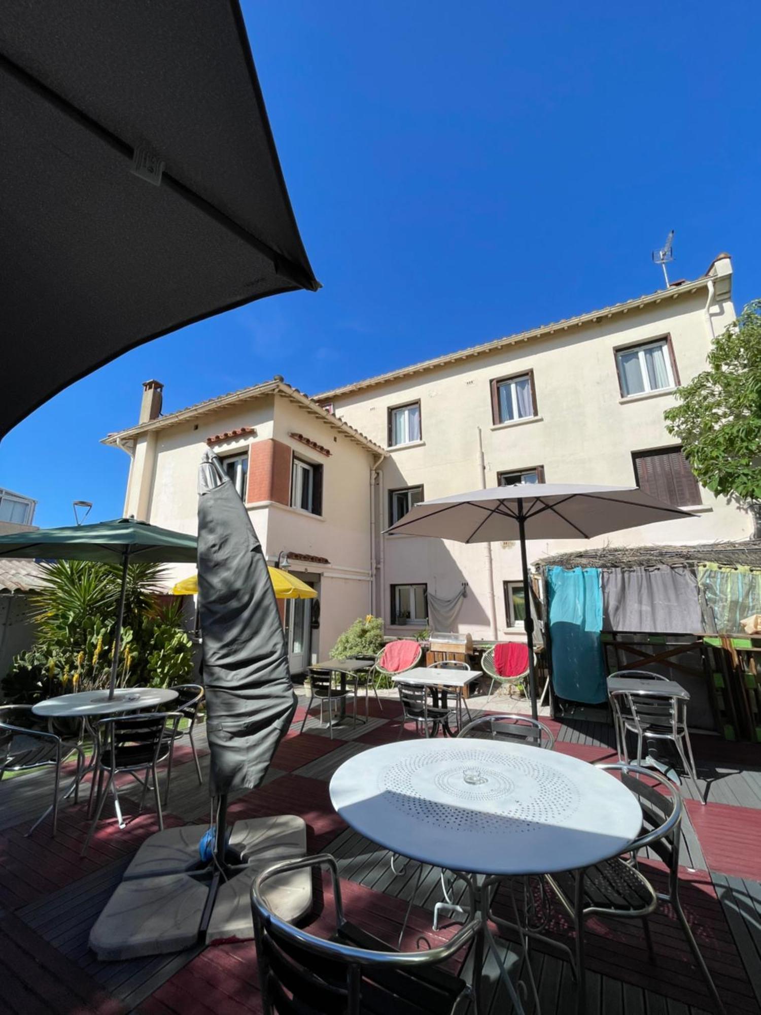 Hotel Clair Logis Argeles-sur-Mer Bagian luar foto