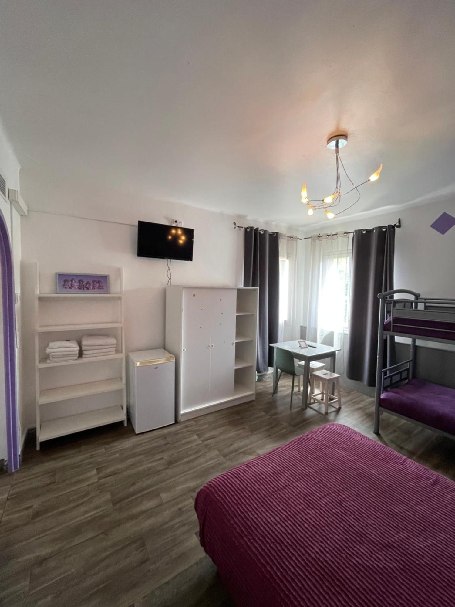 Hotel Clair Logis Argeles-sur-Mer Bagian luar foto