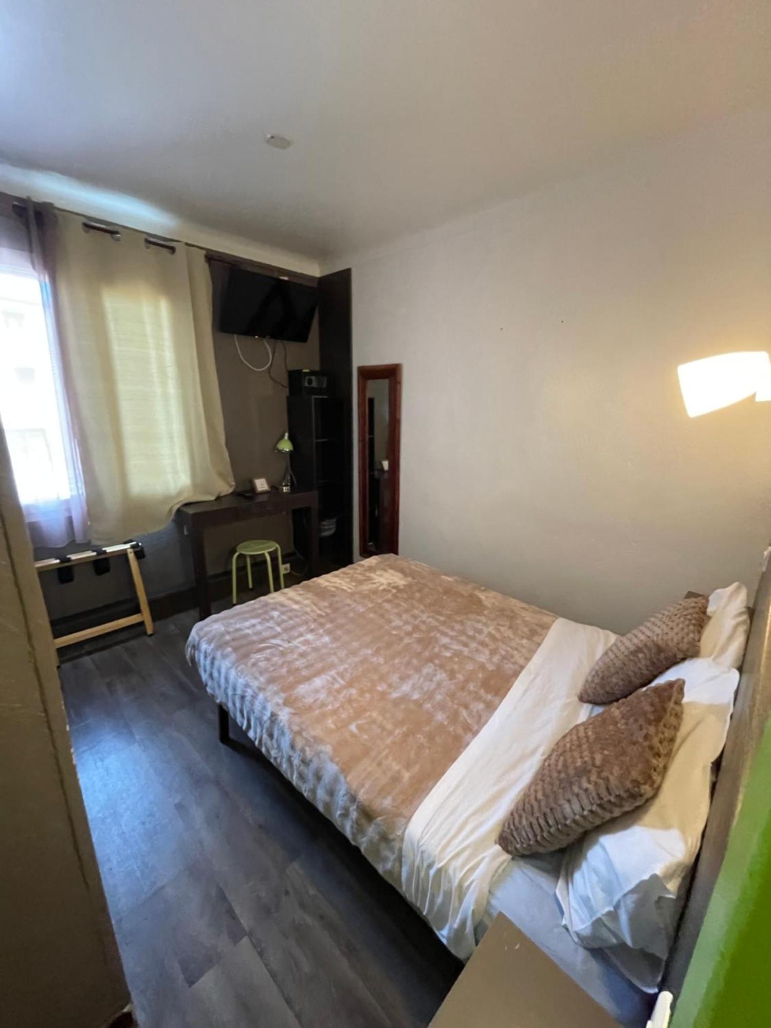 Hotel Clair Logis Argeles-sur-Mer Bagian luar foto