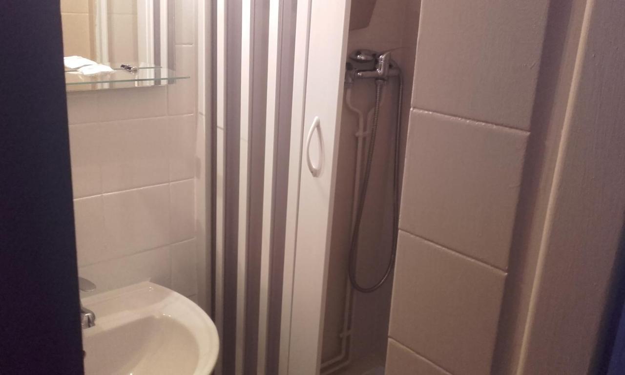 Hotel Clair Logis Argeles-sur-Mer Bagian luar foto